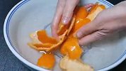把橘子皮煮一煮，就服老一辈的做法，作用太棒了