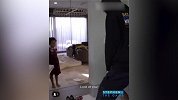 库里家庭小故事！声音太大被小莱利嫌弃