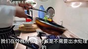 槐花炒蛋经典吃法，很多人第一步就错了，饭店大厨分享正确做法