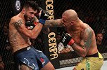 UFC237主赛：埃尔维斯VS斯塔罗波利
