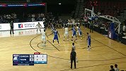 篮球-18年-非凡12篮球联赛-孙铭徽带球到前场左侧低位击地篮下赵天熠后者轻松放进