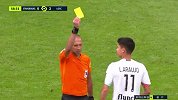 第59分钟里尔球员阿劳若黄牌