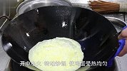 大厨分享家常菜“鸡蛋皮拌菠菜”的做法，营养美味，老少皆宜
