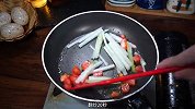 西红柿怎么做好吃，简单又好吃的西红柿炒冬瓜，特别开胃