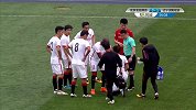 大水冲了龙王庙 吕伟罗素争顶相撞痛苦倒地