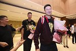 【PP体育在现场】广东将士载誉归来 阿联现身球迷狂呼MVP！