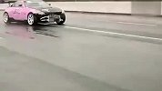 弯道超霸气漂移 瞬间秒杀你的眼球