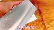 咸蛋黄虾仁豆腐羹，嫩滑的豆腐，裹上口感沙沙的咸蛋黄