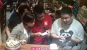 暖心！长沙援鄂护士吃火锅 陌生女孩偷偷买单留下感谢纸条