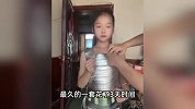 妈妈自学为女儿做30套衣服惊艳网友：用报纸，桑叶，外卖袋制作