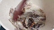 蒜苔炒肉丝不要直接下锅，多加这一步，蒜苔爽脆肉丝滑嫩