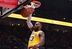 NBA字幕组-詹姆斯暴扣起航却输球：化学反应可不是冲麦片