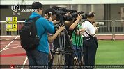 中超-15年-榜首大战一触即发 上港淡定恒大高调-新闻