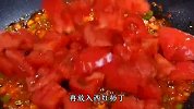 农家烩麻食，食材丰富，面筋汤浓，全家人都爱吃