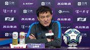 郝伟：比赛最后时刻做的不完美 对最后换上的两个队员感到失望