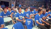 为首钢加油！国安将帅观战CBA总决赛