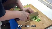 蒜苔炒豆干先炒蒜苔还是豆干，教你新吃法，翠绿爽口软绵筋道，香