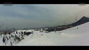 极限-15年-小栓子竟然是滑雪高手！一鸣惊人！《智取威虎山》“小栓子”飞越12米大跳台-新闻