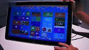 索尼首款20寸巨屏Win8平板VAIO Tap20试玩