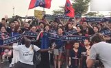 PSG球迷攻陷深圳！ 高喊：这是哪里？巴黎！