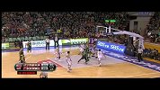 CBA-1314赛季-常规赛-第3轮-辽宁队快攻速度很厉害廉明闪电般冲到篮下接球上进-花絮