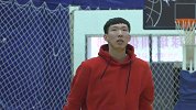 CBA还是NBA？PP体育现场直击周琦回国首次公开亮相