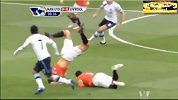 足球-17年-种族歧视·埃弗拉&苏亚雷斯 时过境迁相逢泯恩仇-专题
