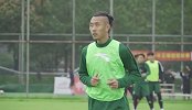 从16岁到34岁！忠将王宏有为绿城战斗100场比赛迎里程碑