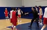 为首战积极准备！中国女篮抵达贝尔格莱德开始备战