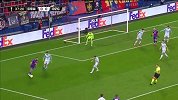 第38分钟莫斯科中央陆军球员埃尤克射门 - 打偏