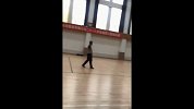 这样的无奈你遇到过么 带球突破直接被胖子弹开
