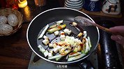 丝瓜豆腐怎么烧好吃，简单又好吃的丝瓜烧豆腐，特别下饭