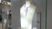 MIKIMOTO 125周年高级珠宝展览亮相北京SKP 品牌亚洲代言人迪丽热巴现身揭幕