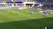 第68分钟斯特拉斯堡球员迪亚洛射门 - 打偏