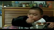 [搞笑]装醒哥第二季吃红烧肉录像曝光