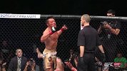 UFC-14年-UFC Fight Night 52赛后：秋山成勋后台采访-专题