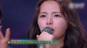 杨超越回应公演走音  没想太多只想唱给粉丝听