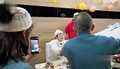 给迷妹们心疼坏了！小鲜肉综艺节目中因为詹姆斯痛哭流涕！