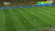 世界杯-14年-小组赛-A组-第3轮-巴西队一连串眼花缭乱的配合后胡尔克近距离射门被挡出-花絮