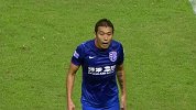 中国足协杯-14赛季-淘汰赛-半决赛-第1回合：第24分钟黄牌 申花曹秉局背后铲人犯规-花絮