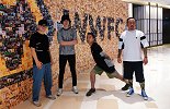 与痛仰乐队零距离！主唱高虎成导购 印一件神锋球衣带走