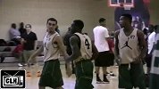 街球-13年-CP3训练营人才辈出 1米85小将展臂单手大灌篮-花絮