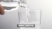 苏打水到底是水还是饮料？揭秘真相！