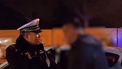 哈尔滨男子酒驾被查鞋都跑掉 民警：跑天涯海角我都给你追上