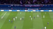 欧冠-1718赛季-小组赛-第5轮-进球25' 内马尔与队友禁区前沿连续撞墙配合左脚破门-花絮