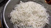 一盘米粉感觉不够两口，炒细粉一定要注意这几个细节步骤