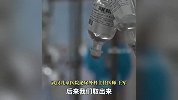 13岁男孩将磁力珠塞尿道，尿频尿血3个月，医生取出72颗