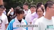 这位女同学高考理科712分 妈妈：她很平静，查完分就睡了