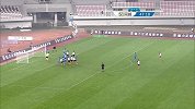 莫雷罗头球击中横梁 卓尔再次错失良机