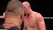 UFC-16年-UFC204：重量级斯特鲁夫vs欧姆兰祖克-全场